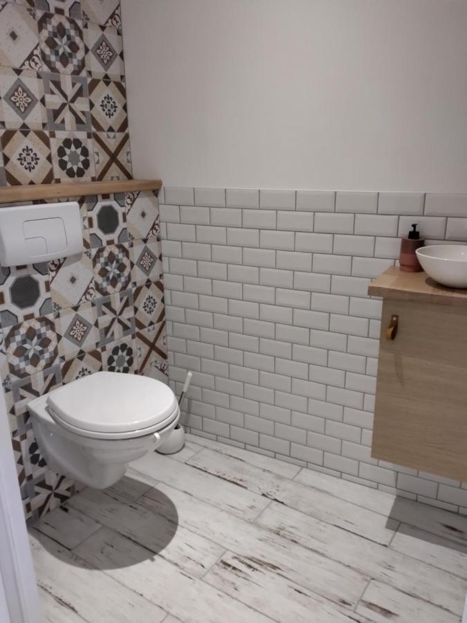 Sur La Route Du Pont Neuf Villa Sauvain Ngoại thất bức ảnh
