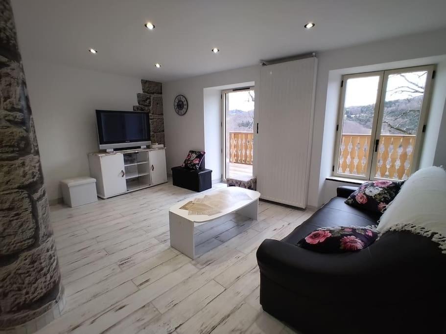 Sur La Route Du Pont Neuf Villa Sauvain Ngoại thất bức ảnh